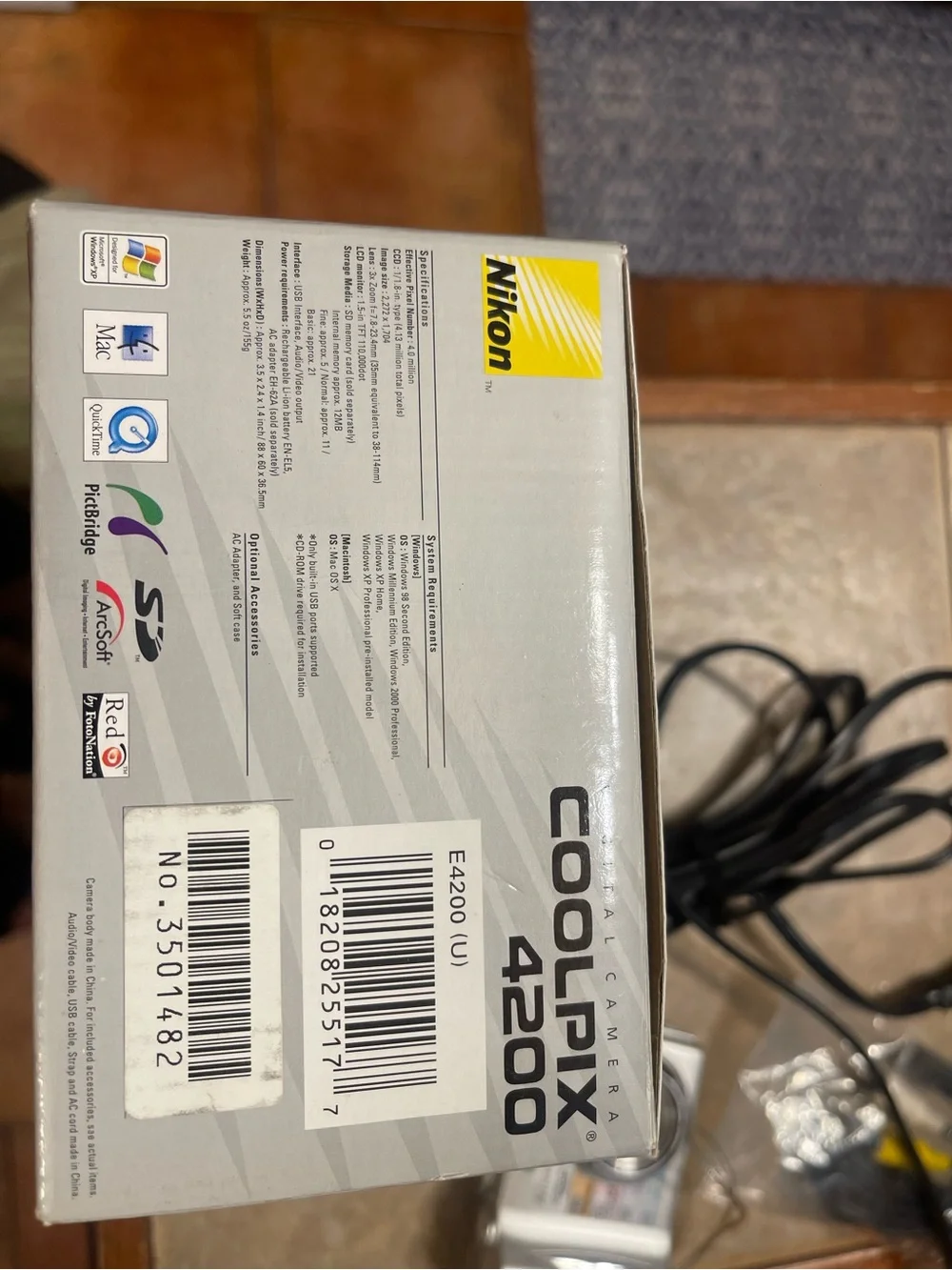 Nikon Coolpix 4200 Silver Digital Camera Boxed Artwork